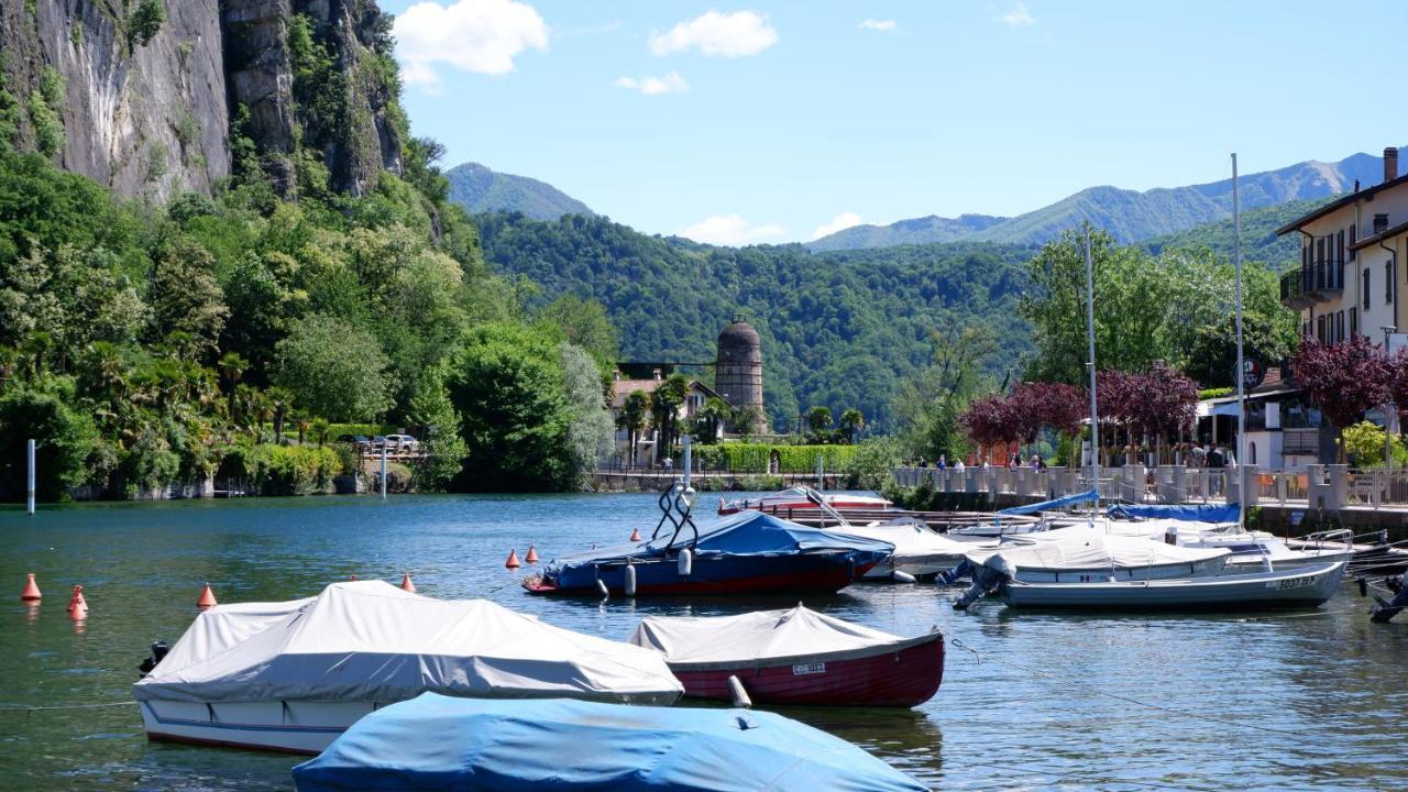 Lavena - Lake & Mountain Apartments Lavena Ponte Tresa Exteriör bild